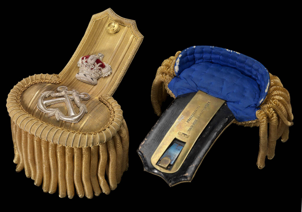 custom epaulette
