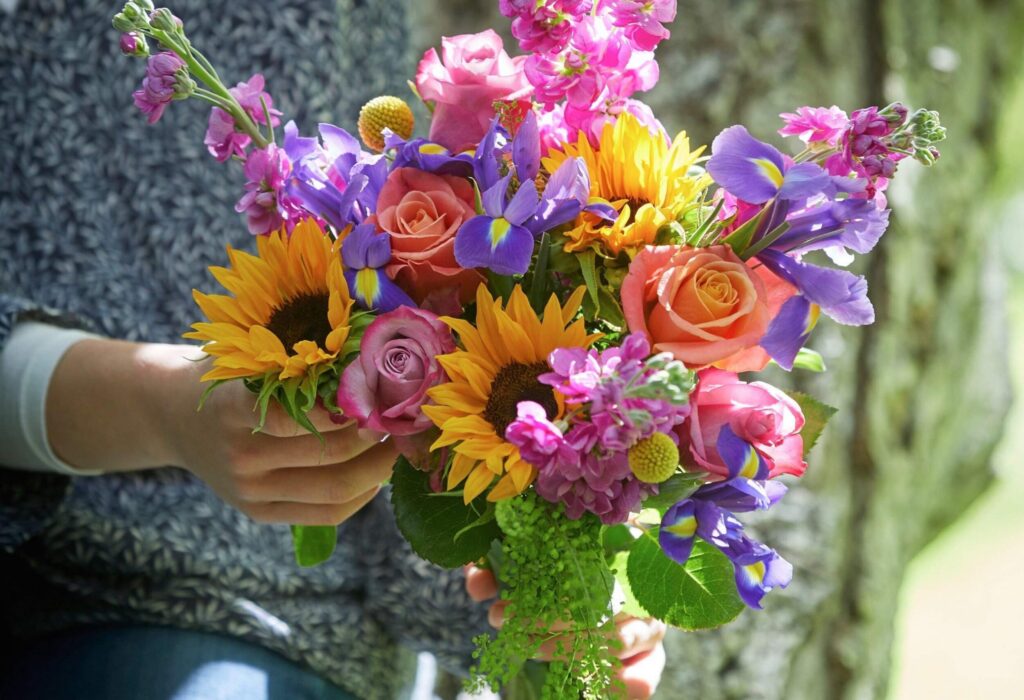 Flowers for Birthday: A Thoughtful Guide to Choosing the Right Gift

